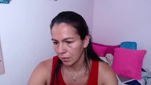 Camila Vargas online show from February 6, 9:29 pm