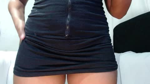 cami online show from April 18, 7:58 pm