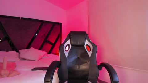 camila preston online show from April 5, 7:29 am