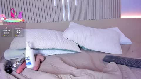 camile_cute online show from February 6, 8:56 pm