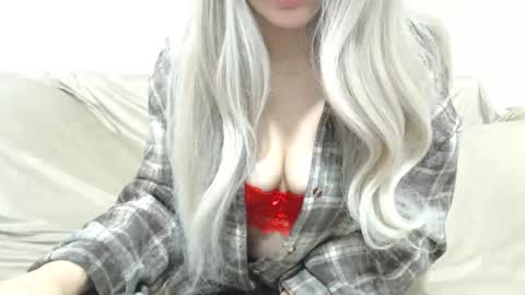 CamilleBunny online show from February 1, 2:54 am