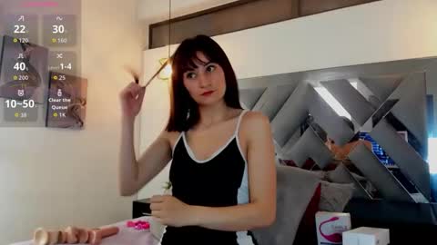 Candy hot online show from November 17, 9:59 pm