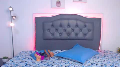 Candy online show from November 26, 7:26 pm