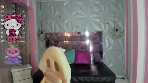 Snapshot of candy_morgan412 chatting on October 22, 11:15 am Ania online show from October 22, 11:15 am