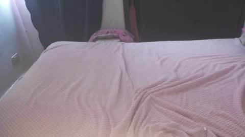 Candy online show from February 1, 7:12 pm