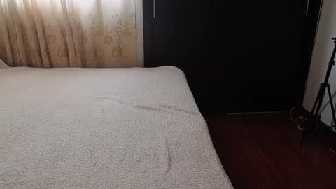 Candyce Holt online show from February 13, 4:28 pm