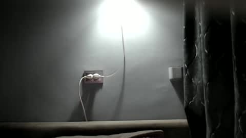 Laura online show from October 24, 4:36 pm