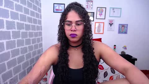 Karen online show from February 24, 1:44 am