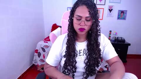 Karen online show from February 8, 5:11 am