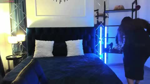 Sofia online show from February 23, 12:33 am