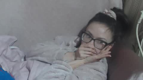 say meow and send tip  online show from February 16, 8:47 am