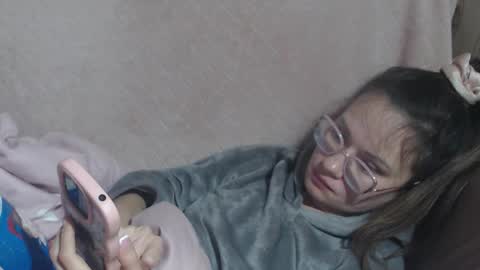 say meow and send tip  online show from March 13, 5:14 pm