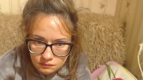 say meow and send tip  online show from September 23, 10:46 am