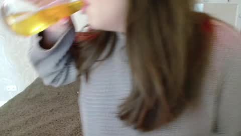 candymini online show from February 11, 10:47 am