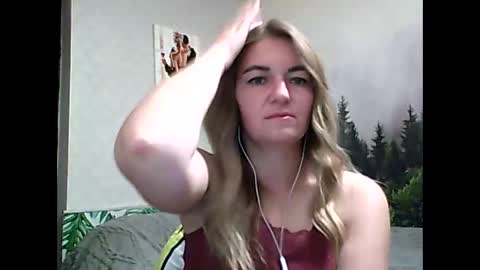 Daisy online show from September 9, 9:25 pm