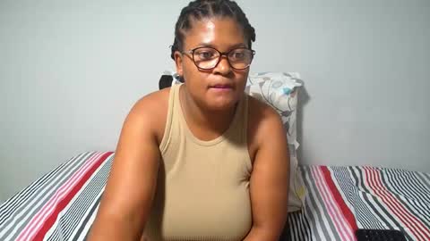 candyyumsaerolaxx online show from June 4, 8:13 pm