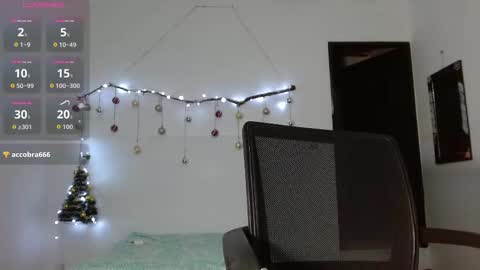 Violeta online show from December 13, 7:53 pm