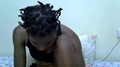 capril_sexy online show from February 6, 6:33 pm