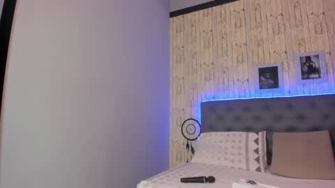 Carla online show from January 11, 5:52 am