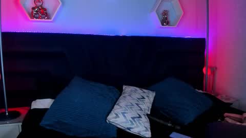 carla online show from March 4, 4:52 am