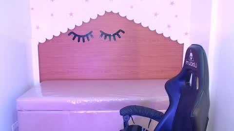 CARLYE   online show from October 30, 3:20 am