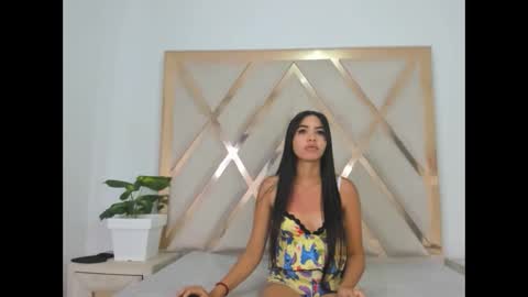 carlotaasm online show from March 15, 4:47 am