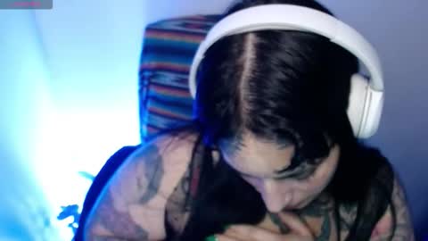 CARMILLA ROSS online show from November 14, 3:06 am