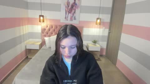 Snapshot of carol_pinter chatting on February 28, 12:52 pm Carol online show from February 28, 12:52 pm
