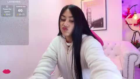 CAROLINA.  online show from February 1, 11:42 am