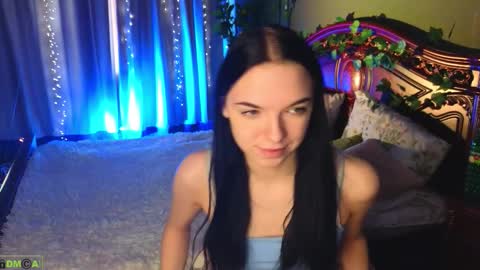 Mary and Carol online show from March 10, 11:03 am