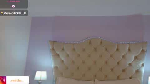 Snapshot of caroline_nasty__ chatting on October 20, 8:01 pm Caroline online show from October 20, 8:01 pm