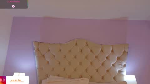 Snapshot of caroline_nasty__ chatting on September 26, 9:01 pm Caroline online show from September 26, 9:01 pm