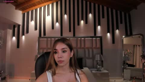 Caro online show from January 10, 10:09 am