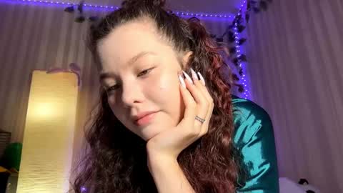 Emma online show from February 13, 1:02 pm