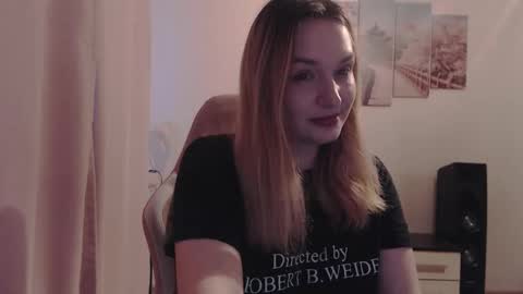 Casey Chris online show from February 9, 2:19 pm