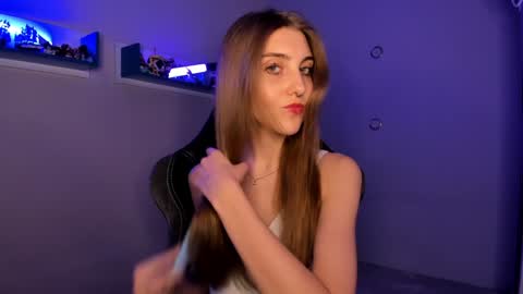 Snapshot of cassiablade1 chatting on January 29, 7:11 pm Seductress Cassia FINDOM AND SADISM NO NUDE online show from January 29, 7:11 pm