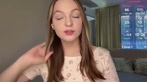 Adele online show from February 2, 6:12 am