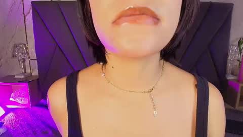 Cassie Jones online show from September 22, 3:49 am