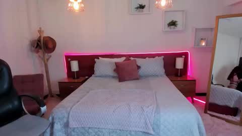 Karol  online show from October 23, 7:42 pm