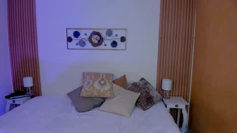 Lorena Saenz online show from September 16, 7:33 pm