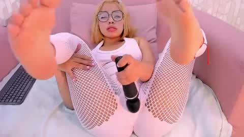 Cataleya online show from June 10, 4:44 am