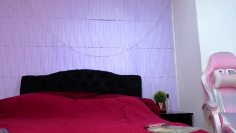 Snapshot of catalina_jenkins chatting on October 27, 7:19 pm catalina_jenkins online show from October 27, 7:19 pm