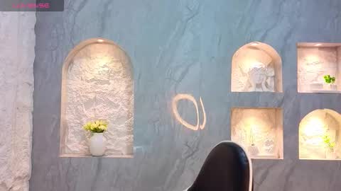 Online 800 to 1400 online show from February 16, 1:00 pm