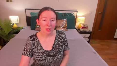 Catrin online show from March 12, 7:00 am