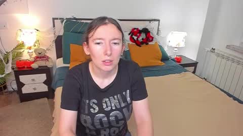 Catrin online show from October 29, 7:01 am