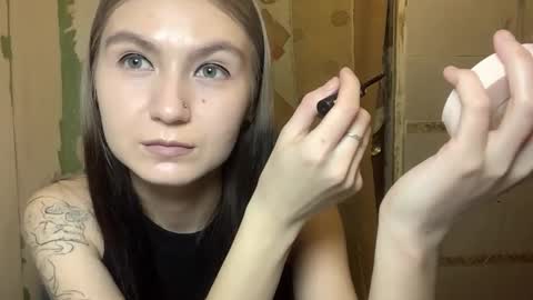 Lola online show from November 5, 9:20 pm