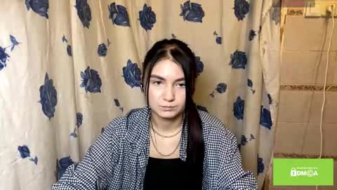 Lola online show from January 16, 9:44 pm