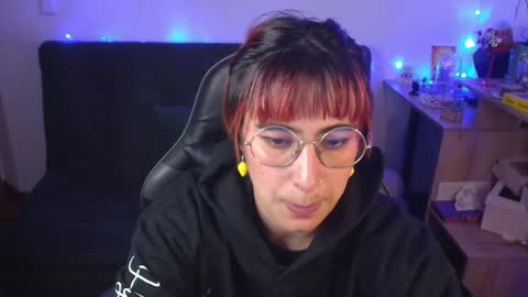 im MIA  -Independent Model  MY OF is catsito3 online show from March 7, 4:19 am