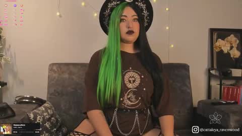 Cattaleya Ravenwood online show from March 24, 1:27 pm