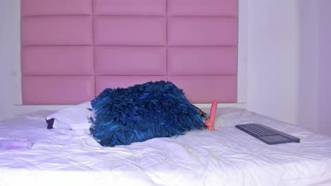 cattalina_25 online show from February 12, 6:31 pm